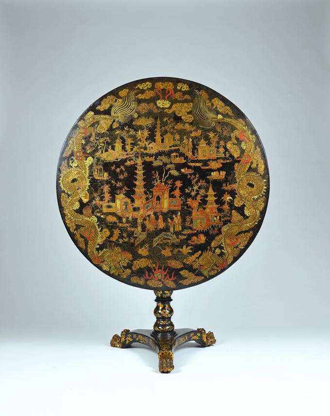 A Fine Chinese Export Lacquer Circular Tilt Top Table | MasterArt